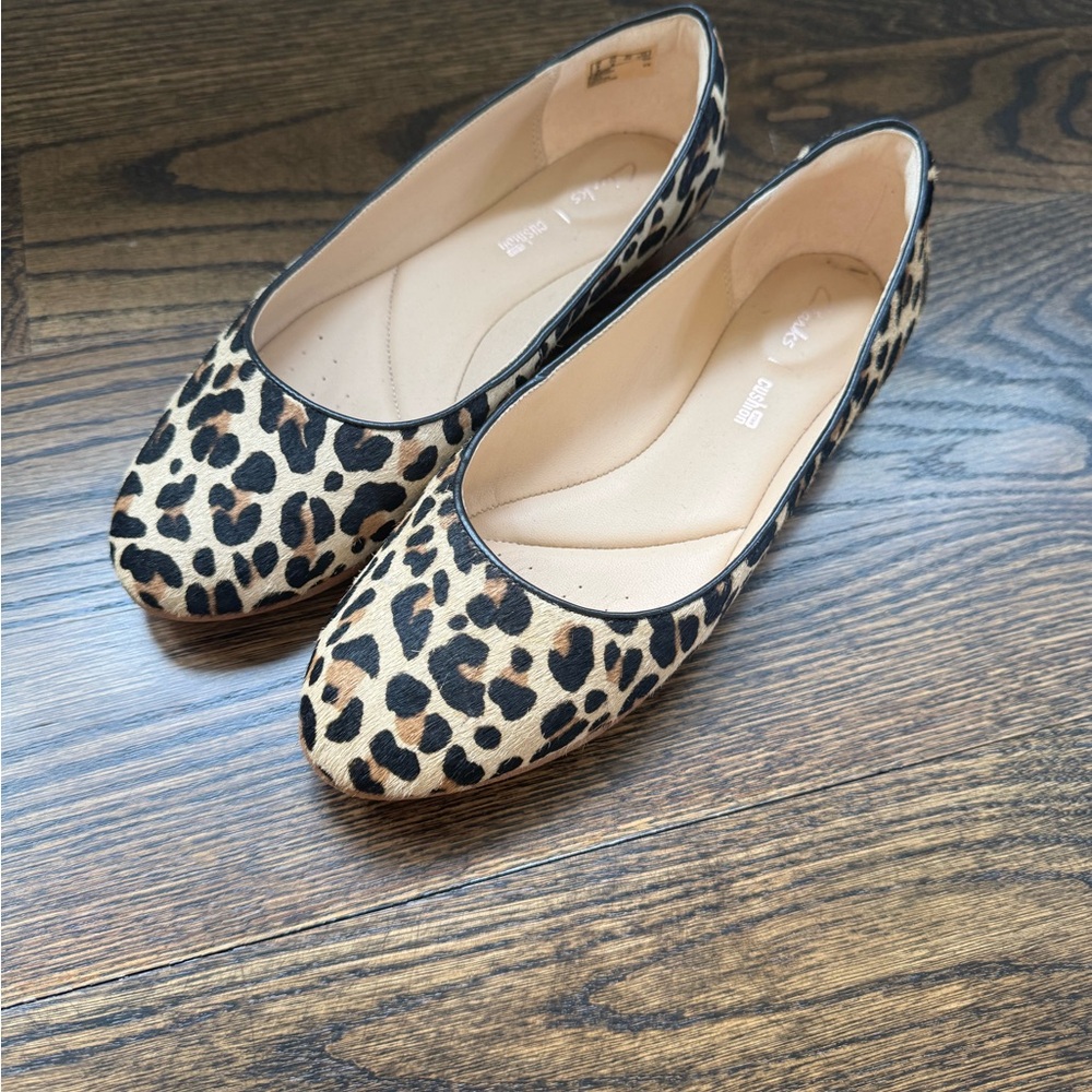 Clarks Leopard Print Flats